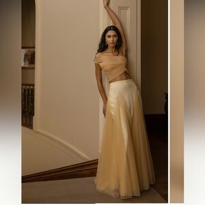 NWT Arcina Ori Violetta Skirt And Top Set - honeycomb